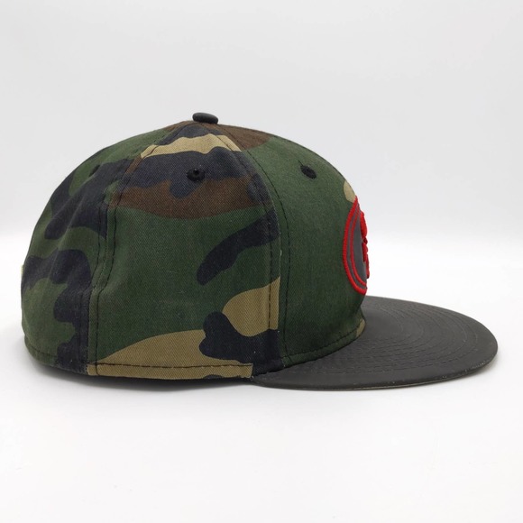 San Francisco 49ers Camo Fitted Hat NFL Reflective Cap New Era 5950 Green 7 3/8 - Picture 6 of 9